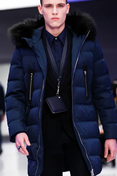Look 67